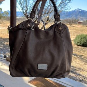 MARC by Marc Jacobs
Classic Q Fran Hobo Bag Taupe/grey